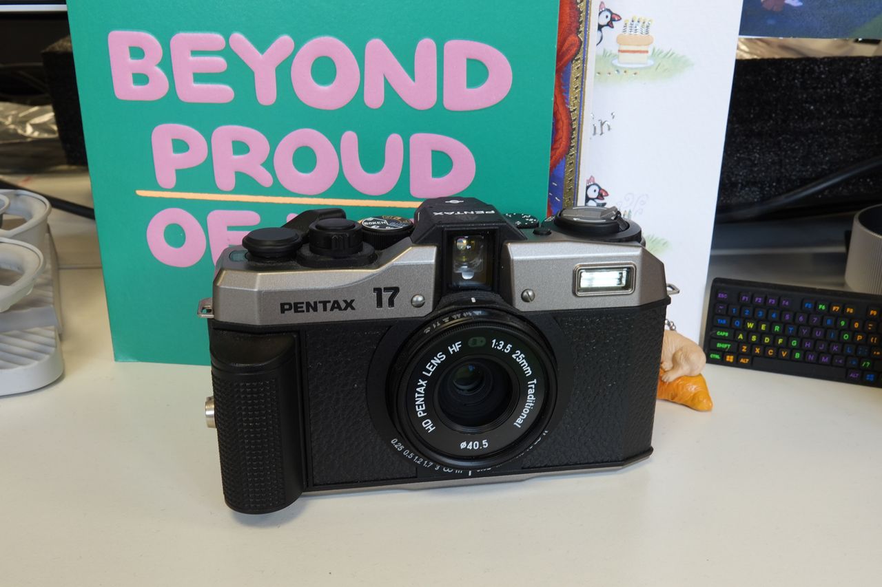 A photo taken on a Sony RX10 V bridge camera