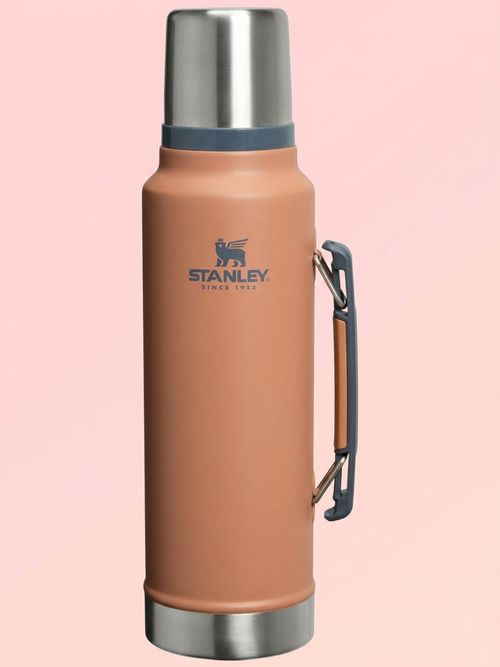 Stanley Classic Legendary Vacuum Bottle 1.5 Qt