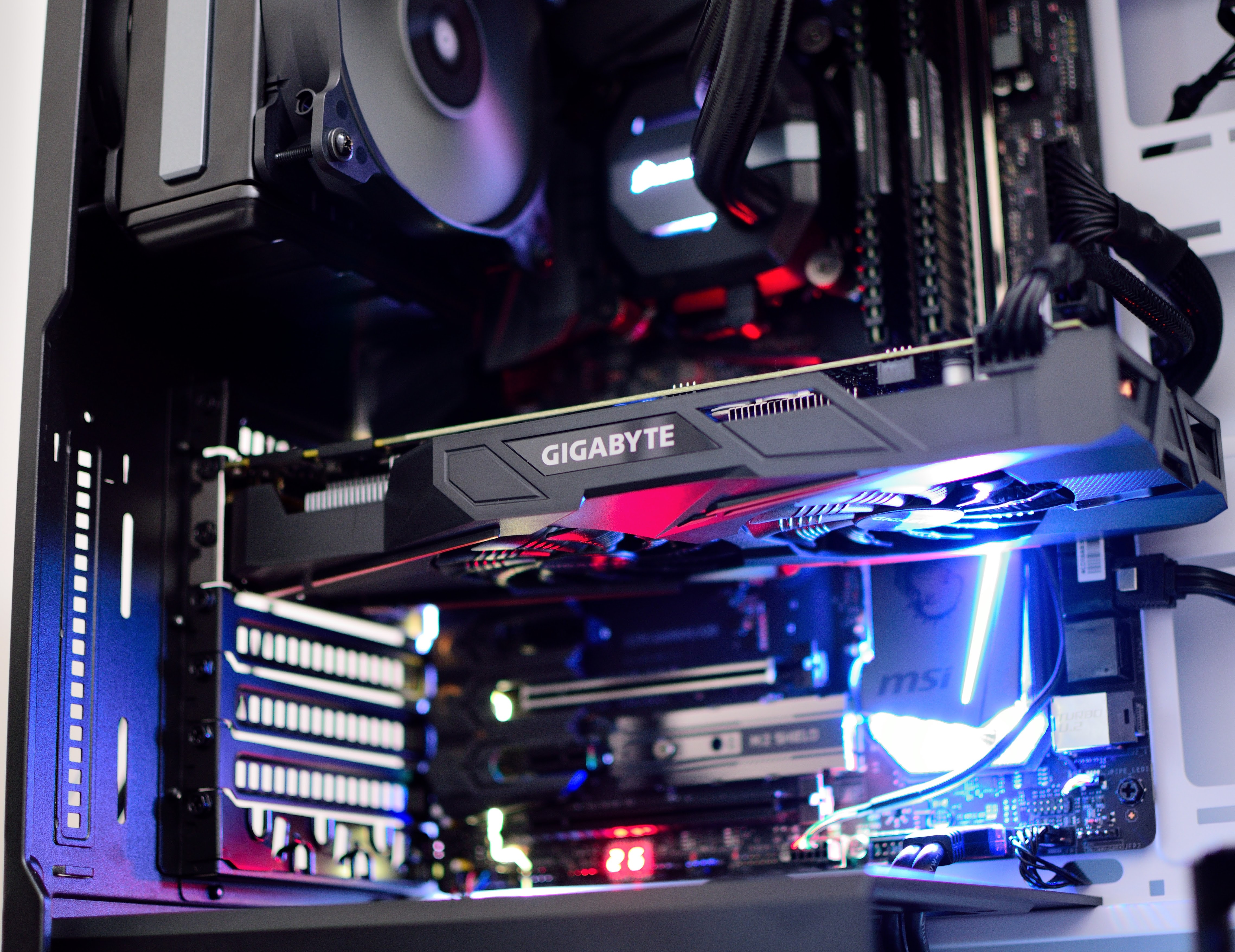 A PC using a liquid cooler