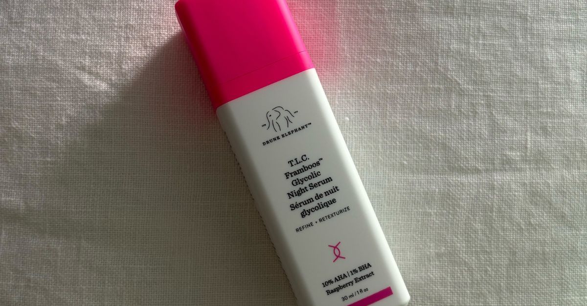 Nothing Rivals an In-Clinic Facial, But This Serum Comes Pretty Close