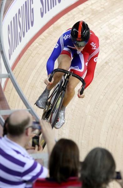 Vicky Pendleton ready for her sprint qualifying tt
