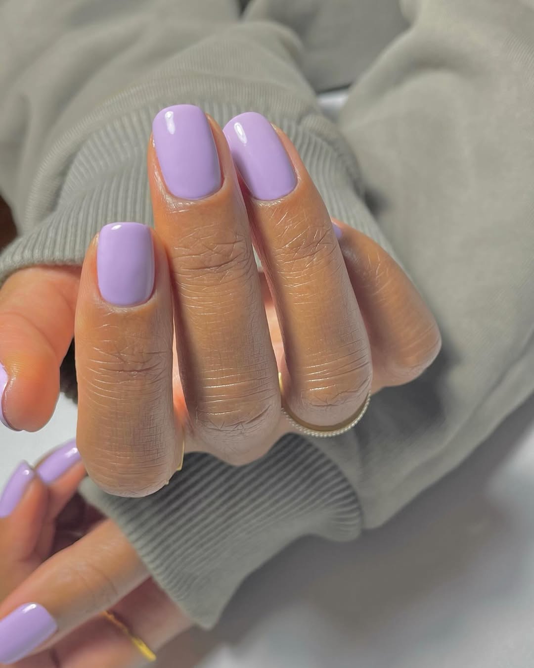 Julia Diogo manicure using Bio Sculpture