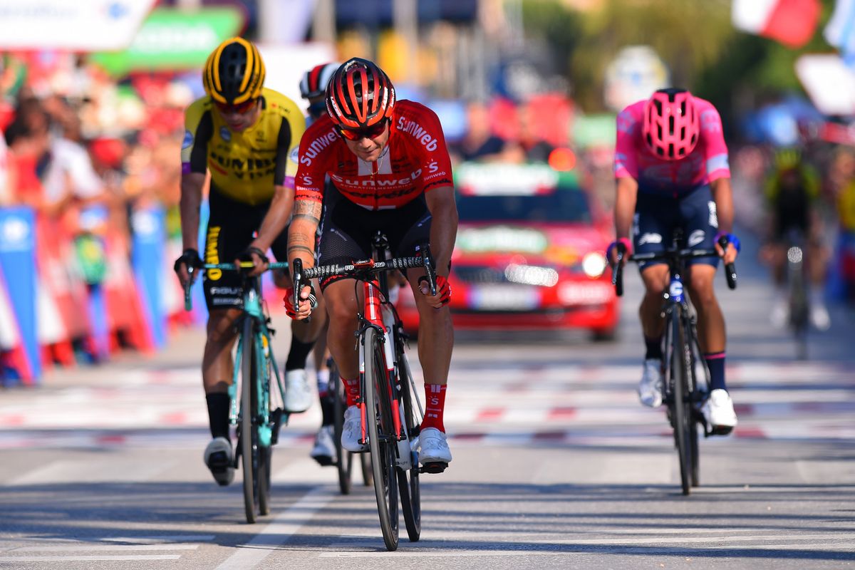 Nicolas Roche (Sunweb) moves into the Vuelta lead