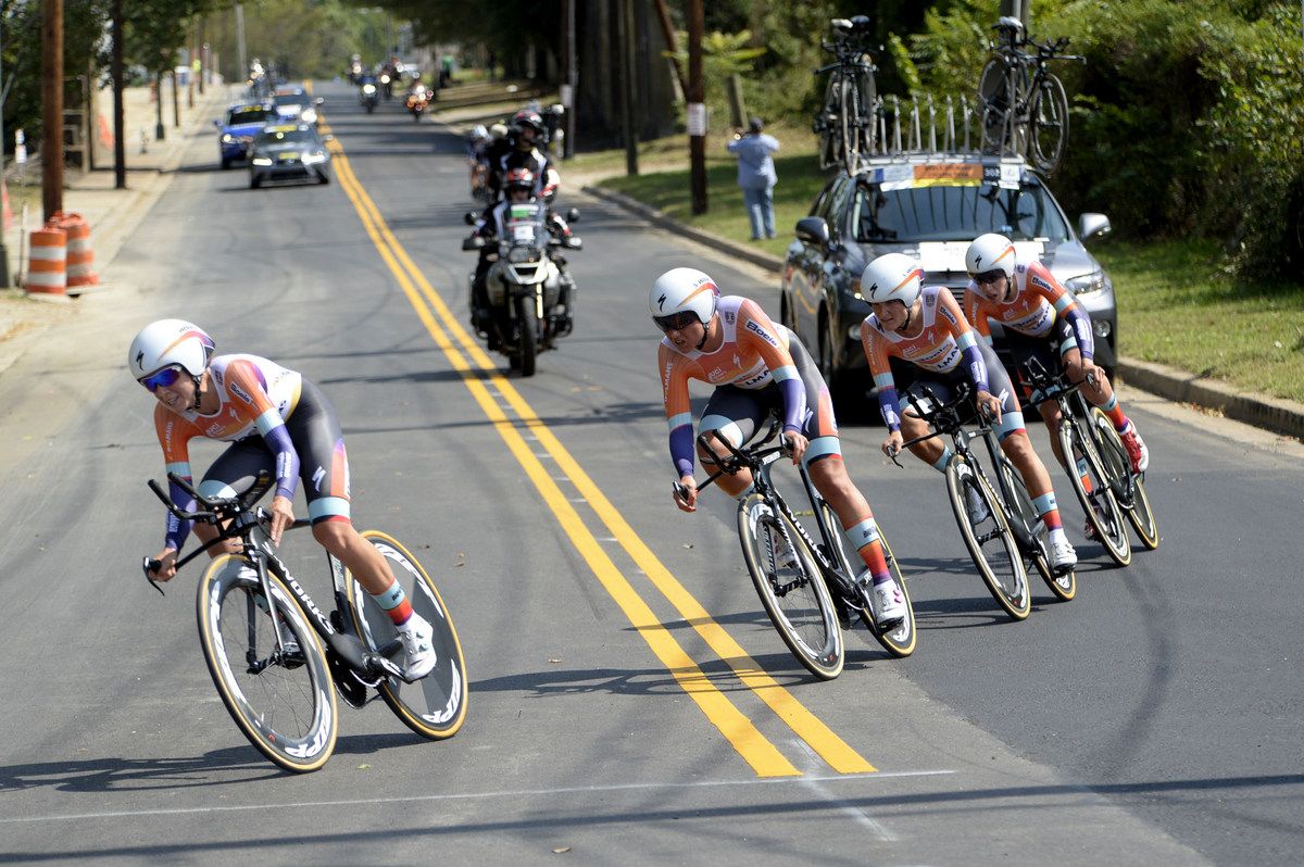 The Boels Dolmans team out on course