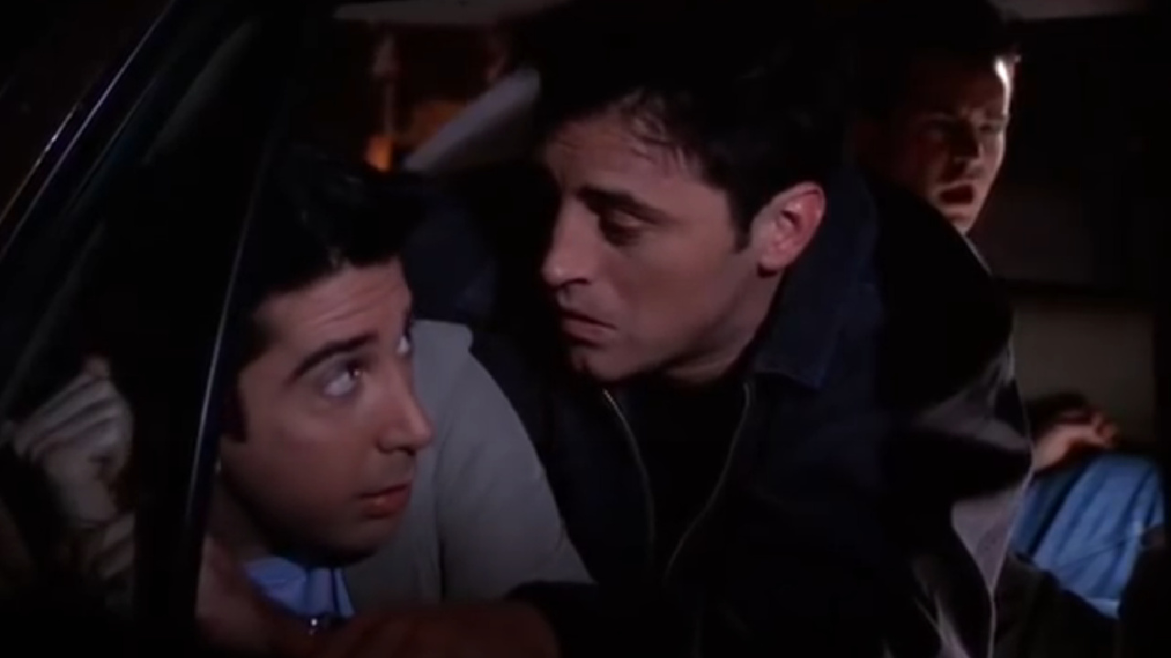 32 Of The Most Ridiculous Friends Episodes