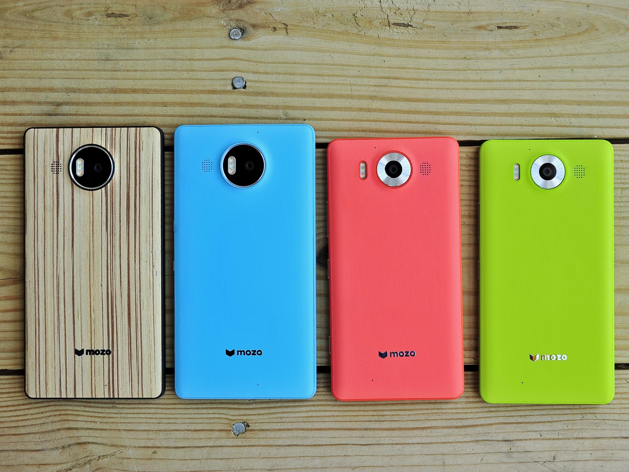 Review of Mozo color and wood covers for the Lumia 950 and Lumia