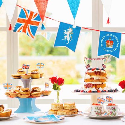 27 Jubilee decorations and decor ideas for the ultimate party | Woman ...