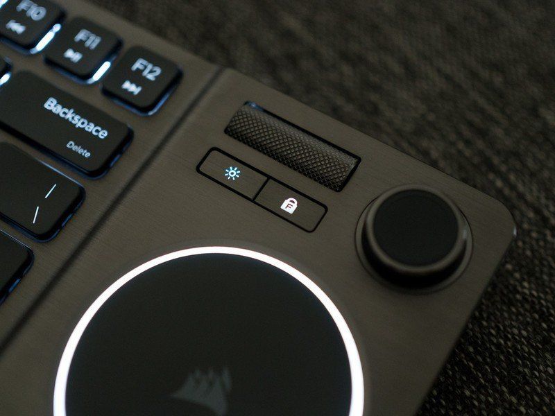 Corsair K83 Wireless Keyboard review
