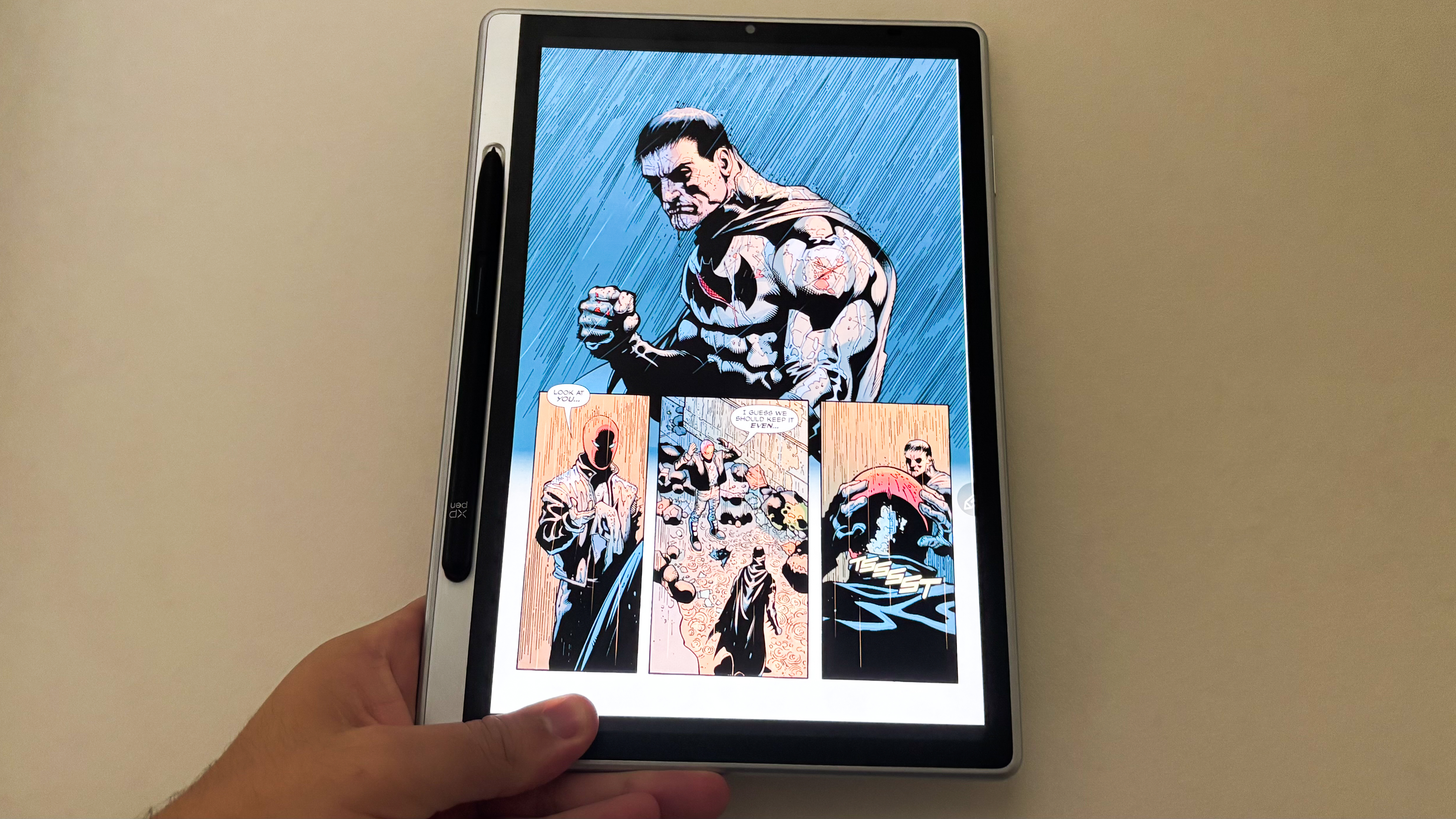 Reading comics on the XPPen Magic Note Pad