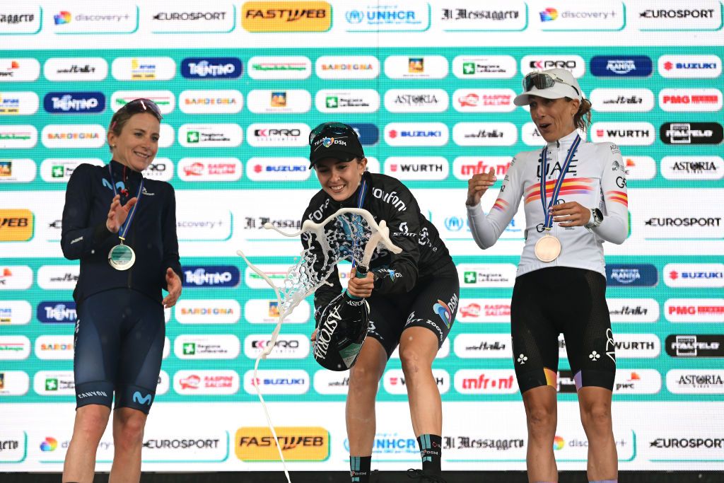 PASSO DEL MANIVA ITALY JULY 07 LR Annemiek Van Vleuten of Netherlands and Movistar Team on second place stage winner Juliette Labous of France and Team DSM and Margarita Victoria Garcia Caellas of Spain and UAE Team Adq on third place pose on the podium during the podium ceremony after the 33rd Giro dItalia Donne 2022 Stage 7 a 1129km stage from Prevalle to Passo del Maniva 1743m GiroDonne UCIWWT on July 07 2022 in Passo del Maniva Italy Photo by Dario BelingheriGetty Images