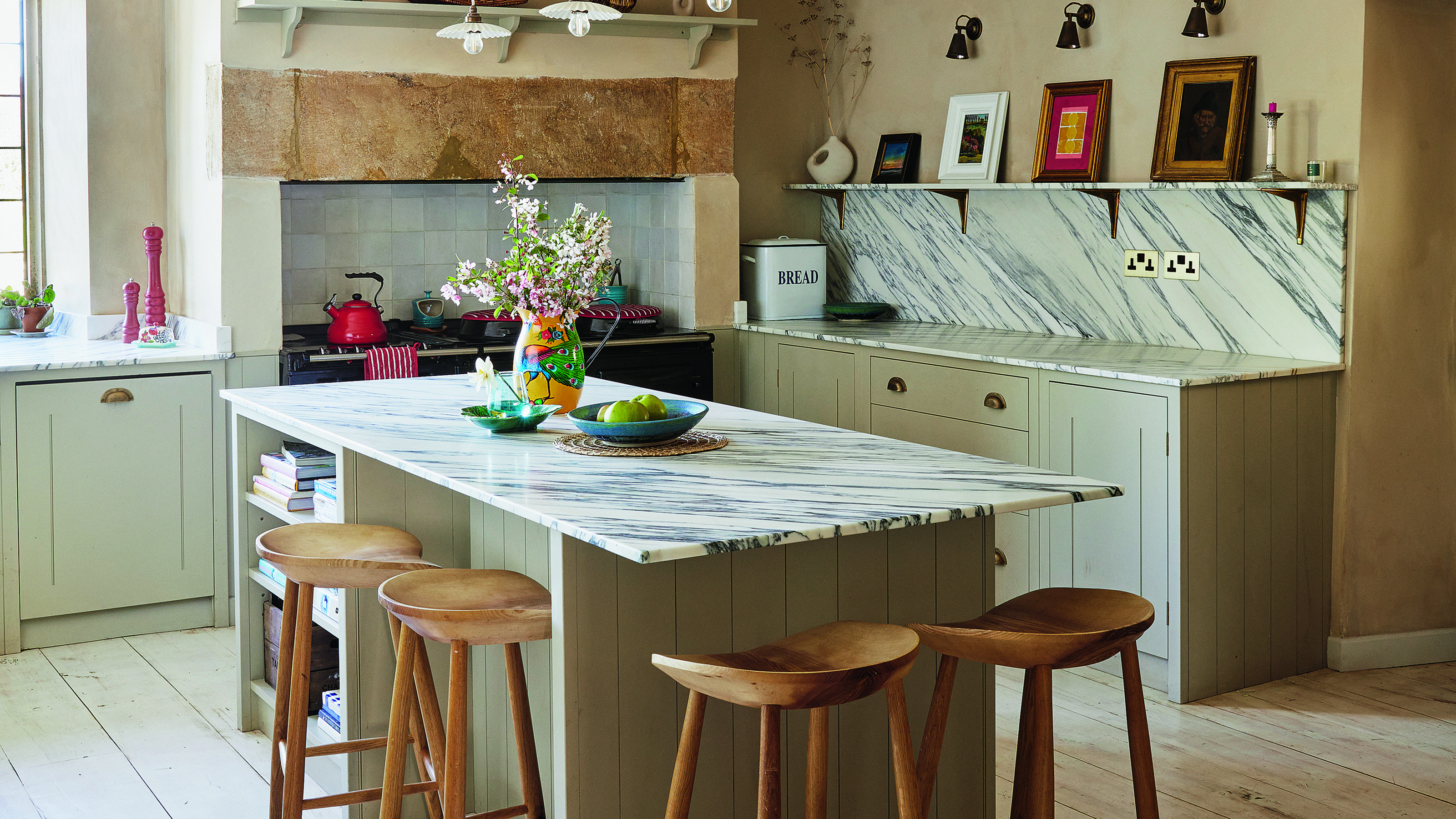 Kitchen with dramatic stone worktops