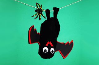 A Halloween crafts for kids bat