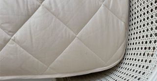 Quilting on the Woolroom Deluxe Washable Mattress protector