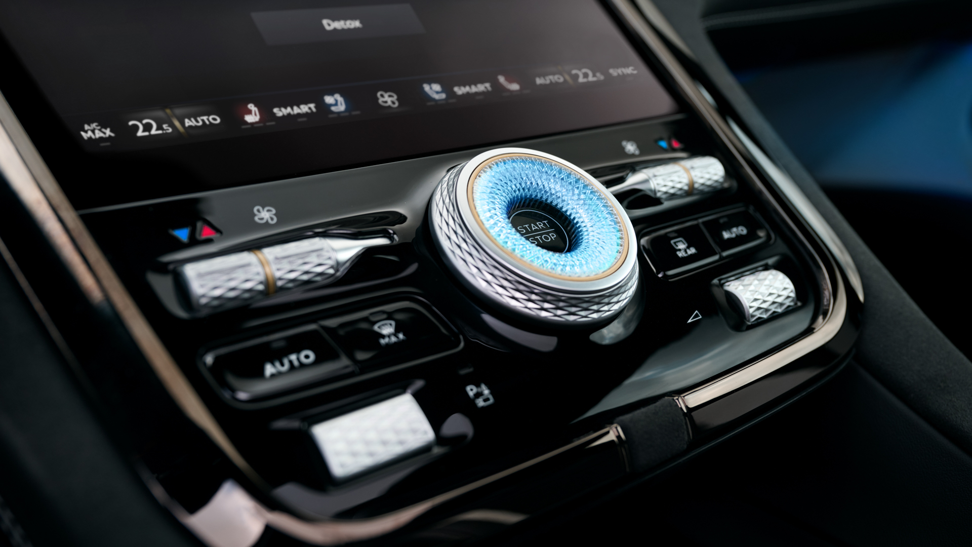 Bentley Torcal interior
