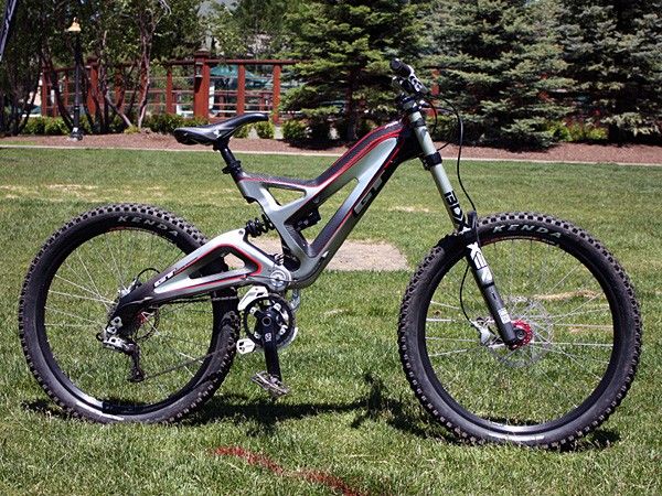 GT says its new Fury carbon downhill bike is not only stiffer but much, much stronger than its aluminum predecessor.