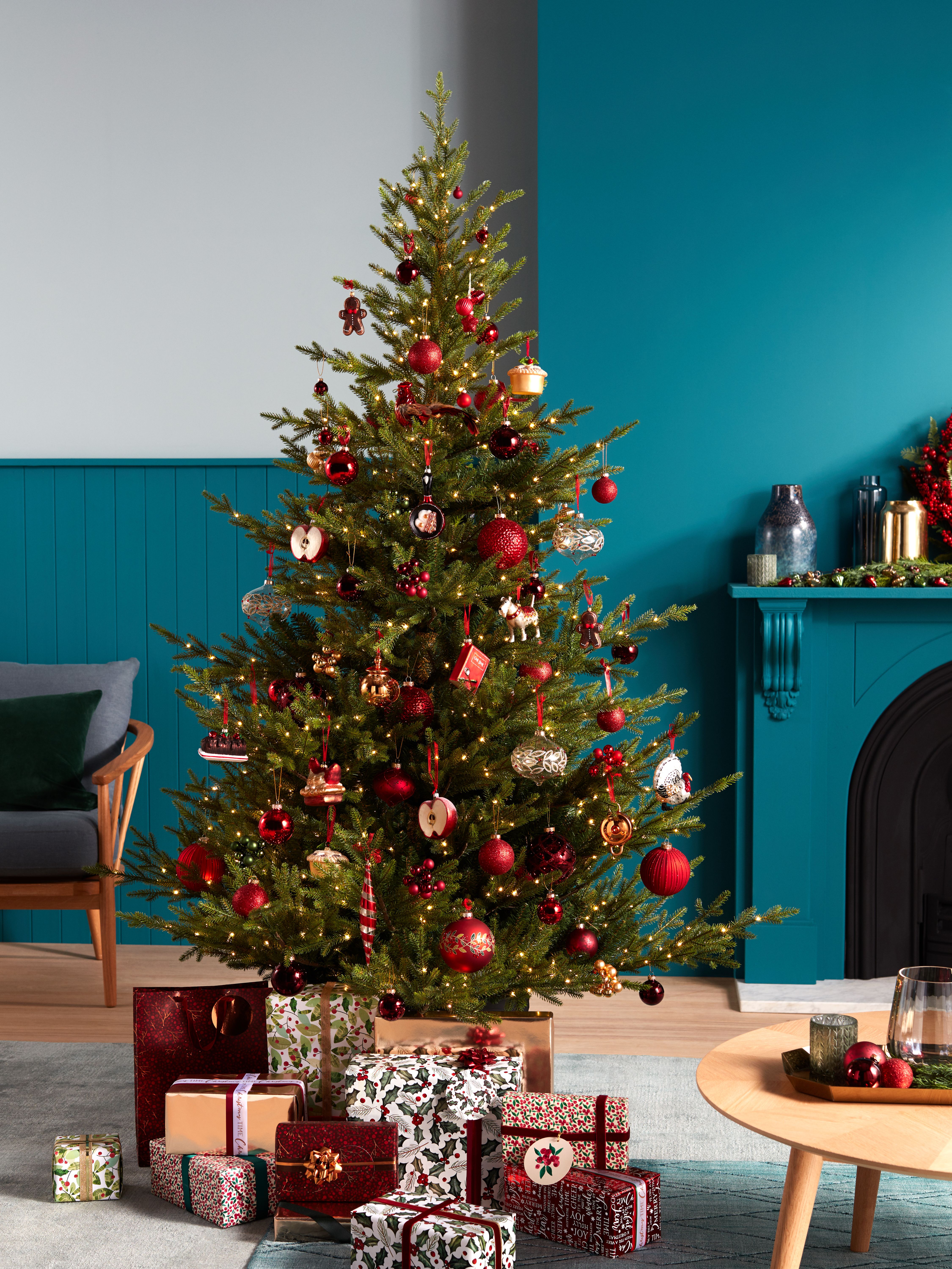 Christmas tree decorating ideas: John Lewis Christmas tree