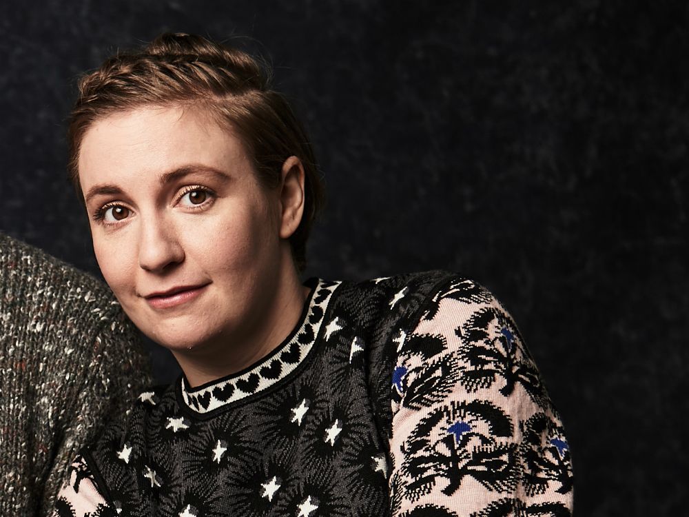 Claire uk. Лена Данхэм. Lena Dunham 2023.