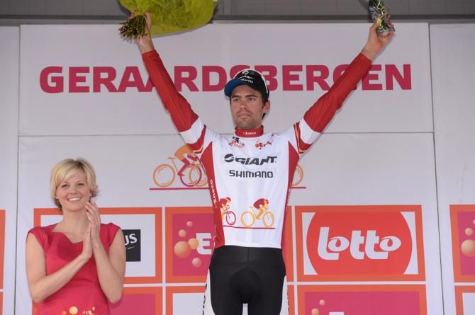 Tom Dumoulin takes the lead