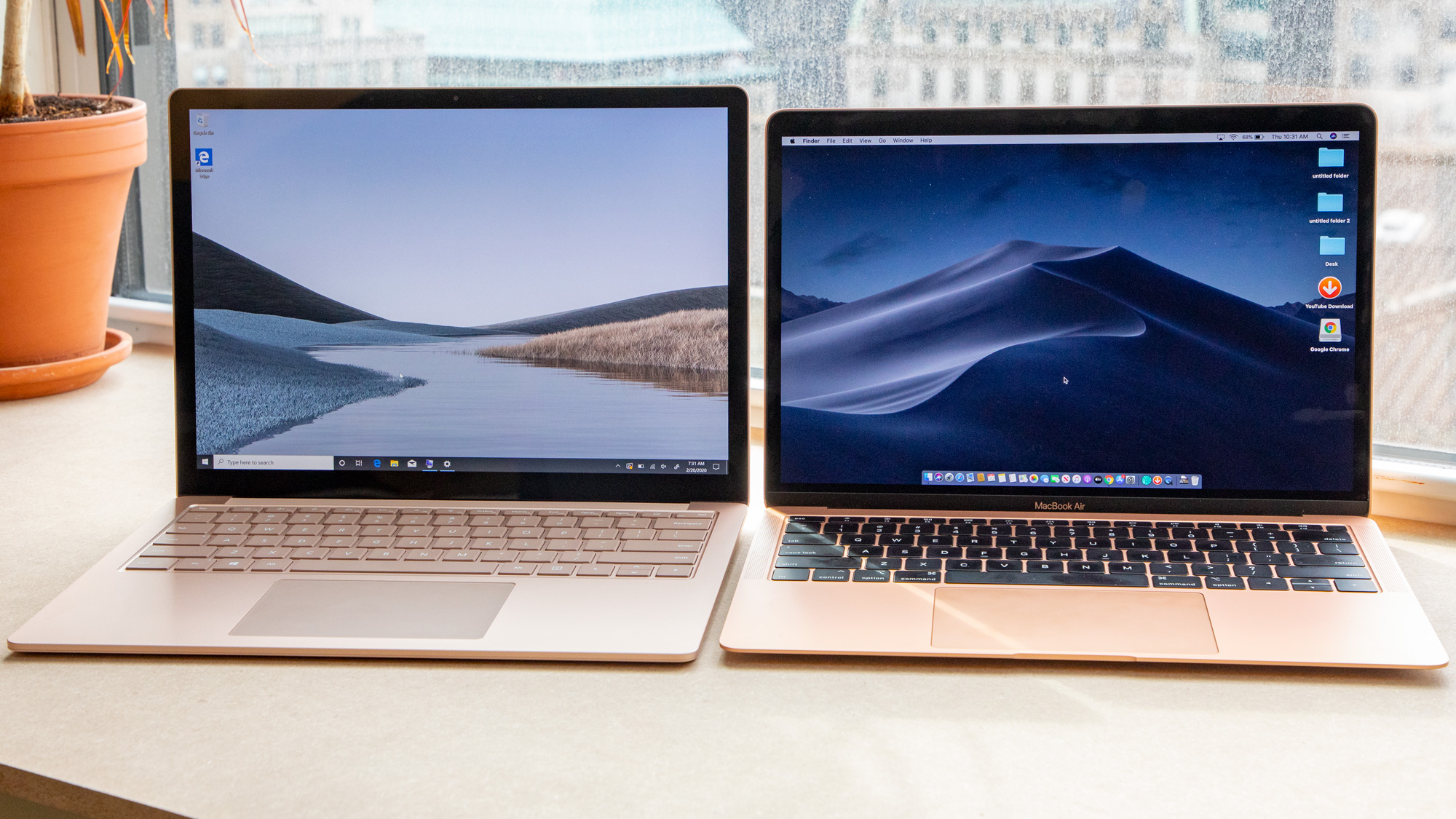 microsoft surface vs apple macbook air