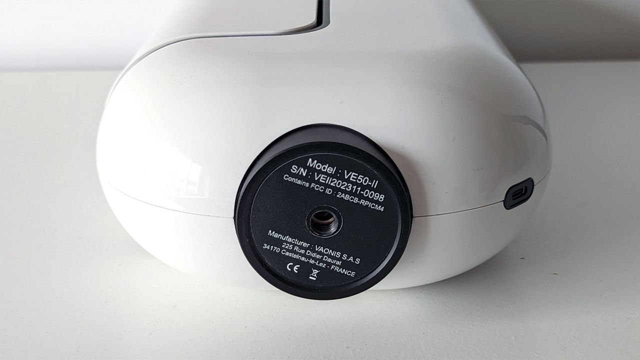Vaonis Vespera II on a white background