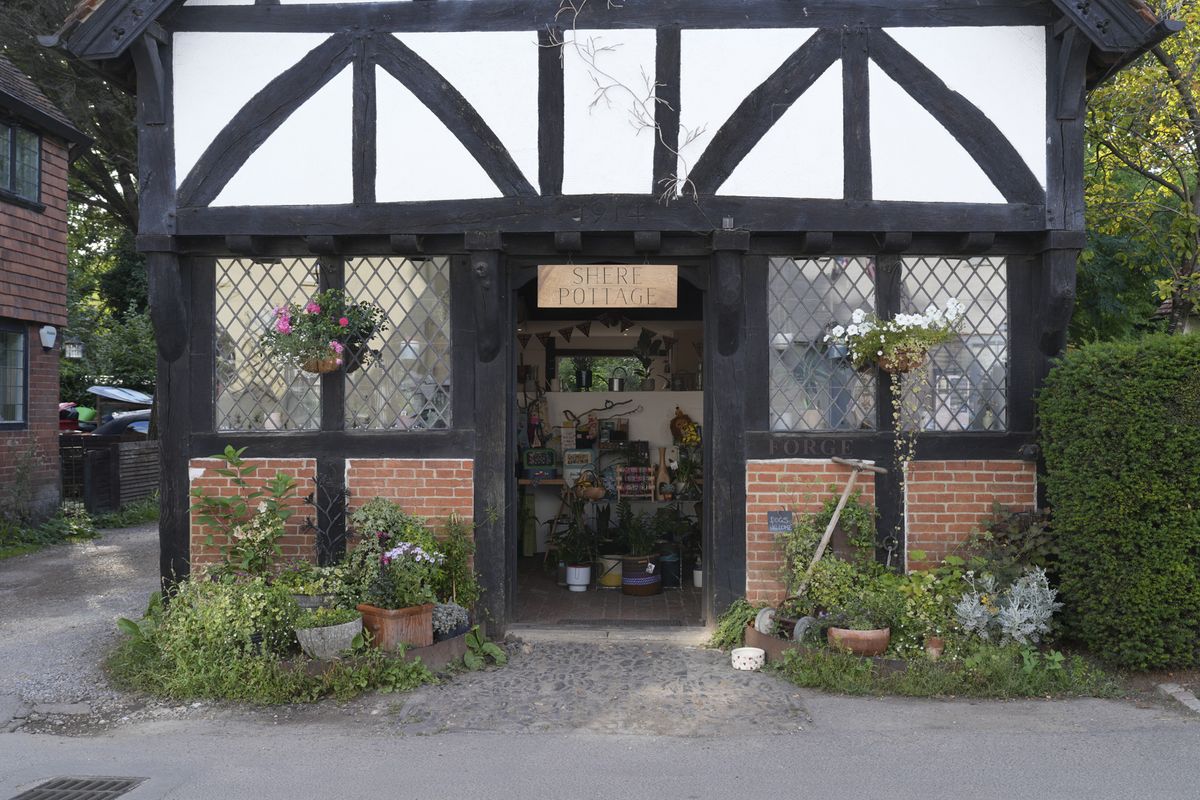 Quaint UK village shopfront, taken with the Sony FE 20-70mm F4 lens and A7C R