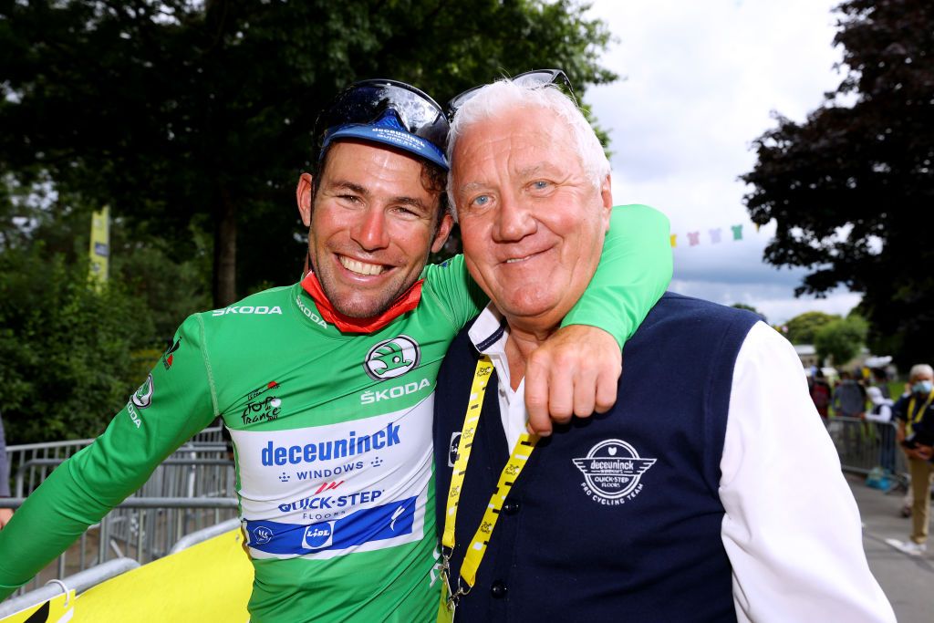 Mark Cavendish in the green jersey with team manager Patrick Lefevere after winning stage 4 of the Tour de France