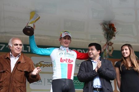 Andr&eacute; Greipel (Omega Pharma-Lotto) on the podium