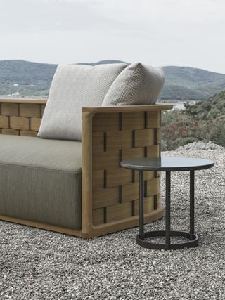 Woven seating and metal side table