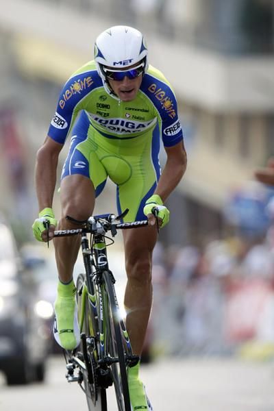 Roman Kreuziger (Liquigas) powers up a climb in the stage one time trial.
