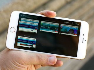 Safari tab view on the iPhone 6 Plus