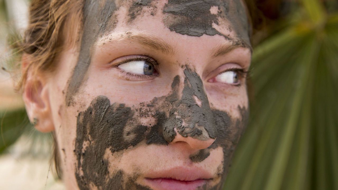 Dead Sea Mud Masks Why to Use to a Dead Sea Mud Mask Marie Claire
