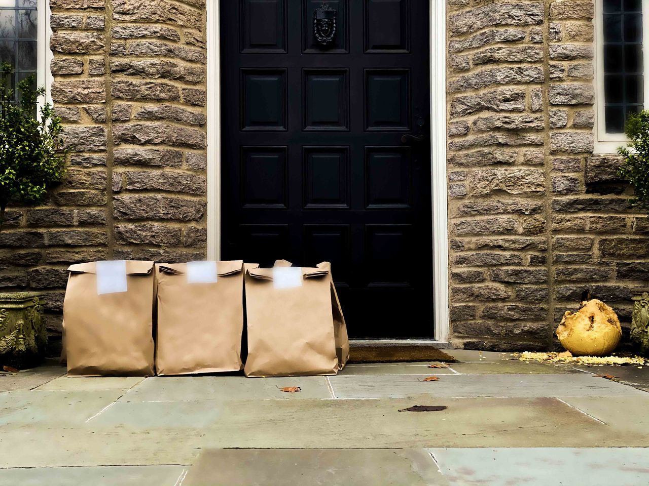 Home grocery delivery during covid-19 lockdown