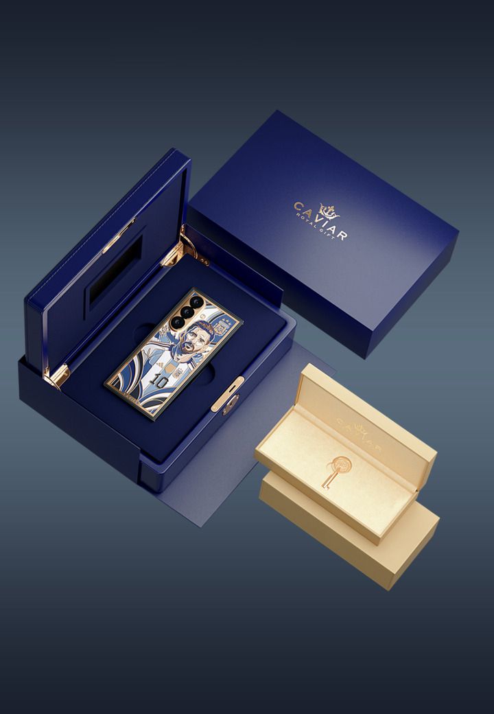 Galaxy Z Fold 8 Ultra Caviar Collection with box