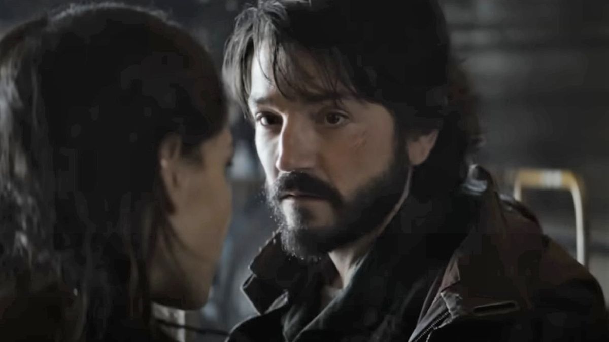 Diego Luna in Andor.