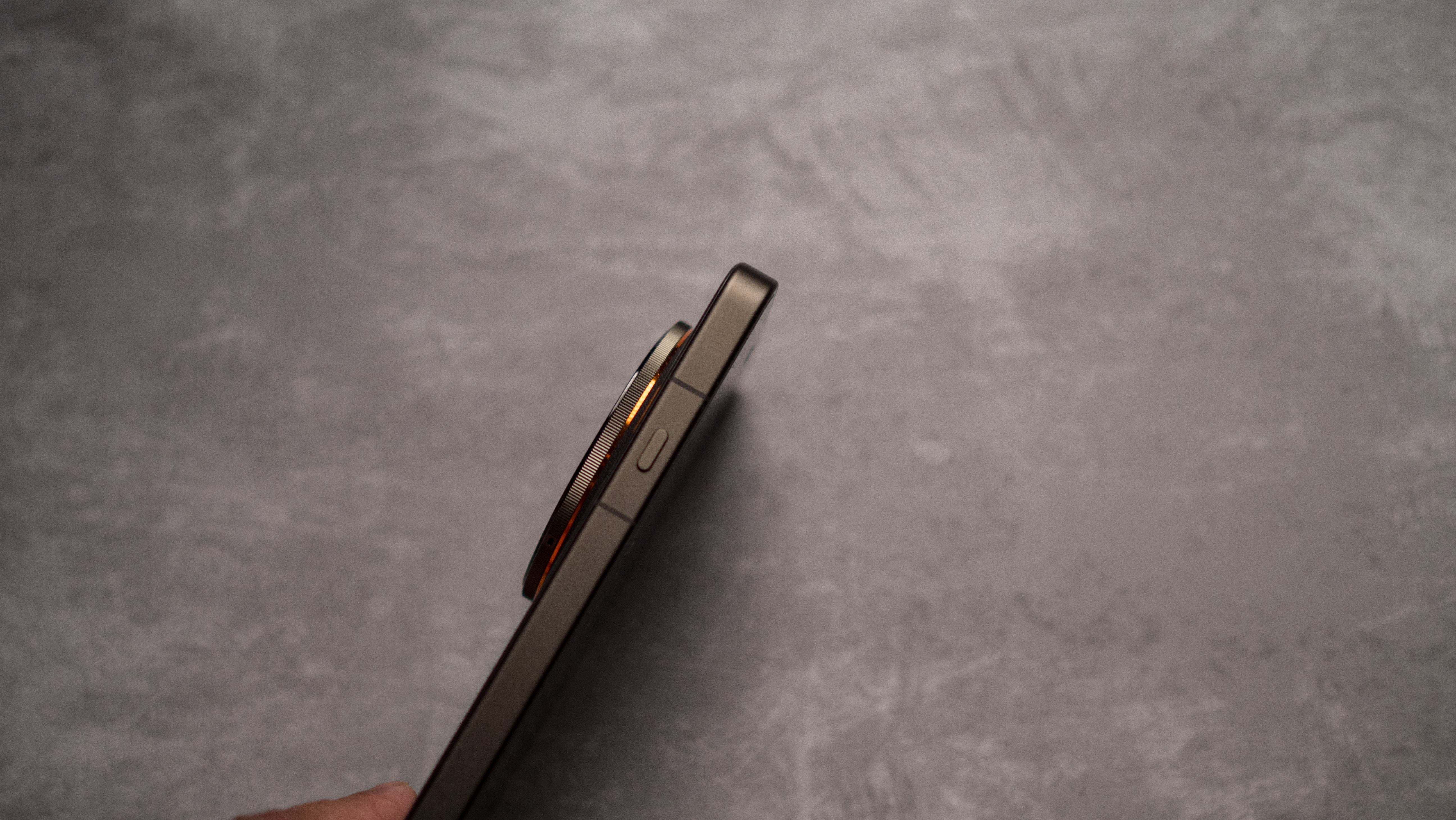 OPPO Find X9 Ultra hands-on testing