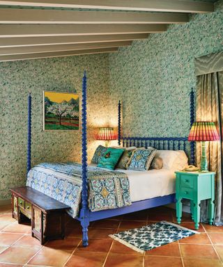 bedroom with maximal wallpaper