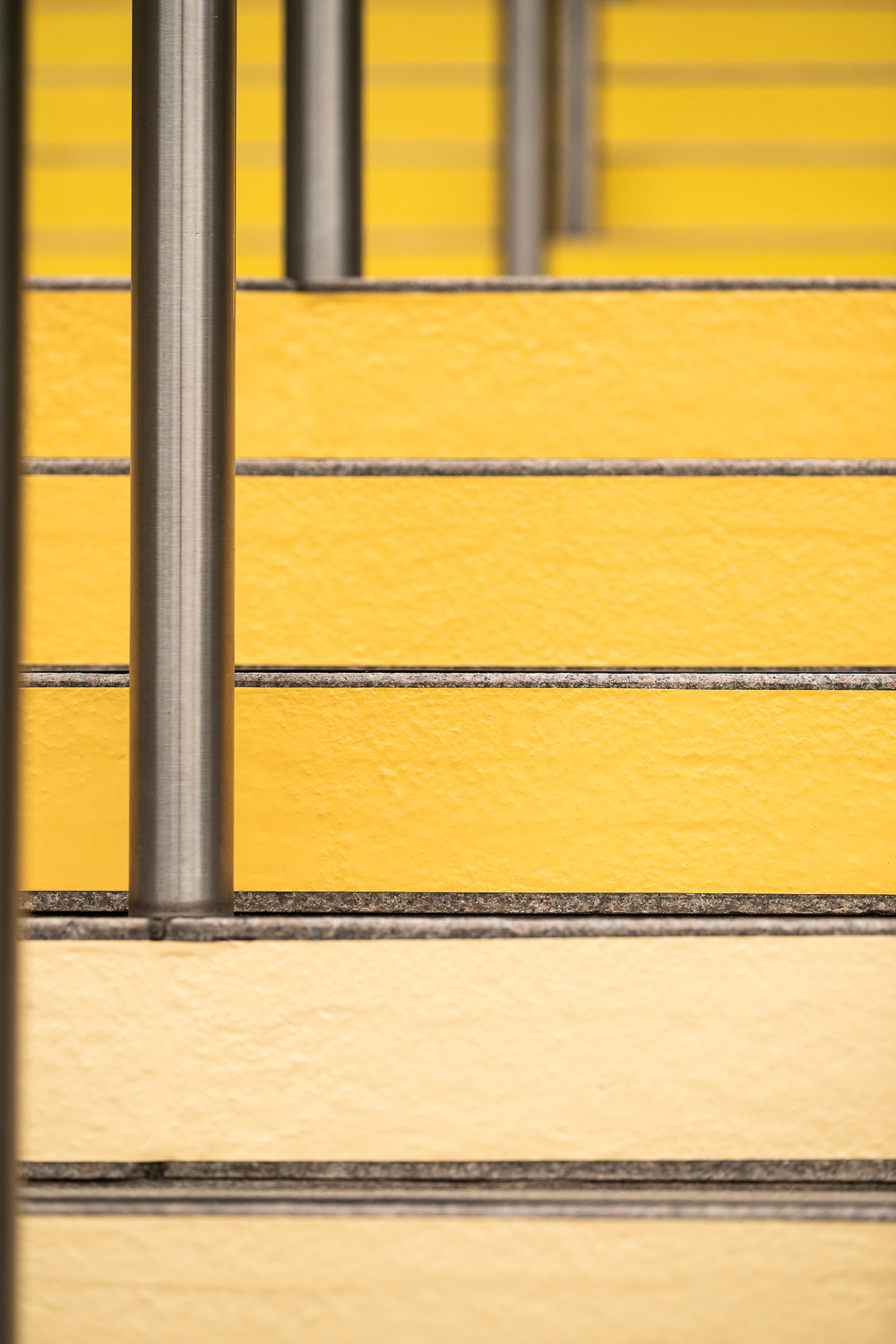 pantone yellow
