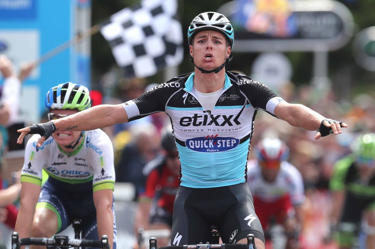 Gianni Meersman (Etixx-Quick Step) mid celebration