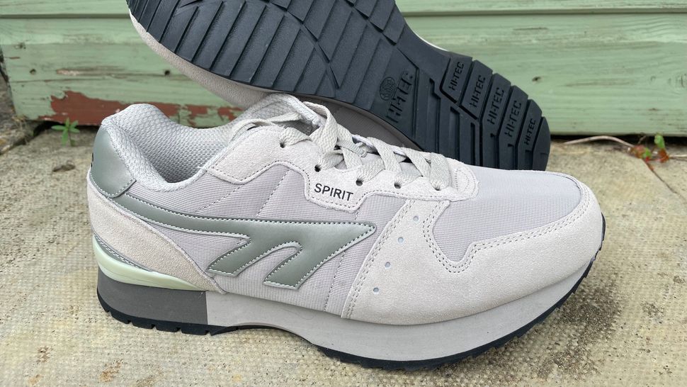 discount running shoes near me
