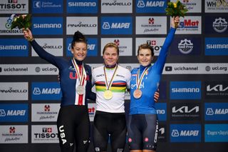 2024 Worlds: Elisa Longo Borghini (r) takes bronze in the elite women's road race