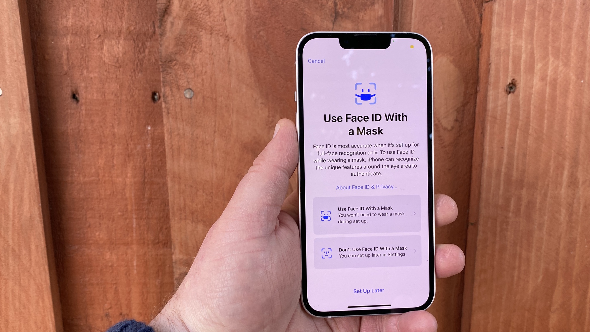iOS 15.4 update adds face mask support to face id unlocking