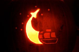 STS-122 Halloween pumpkin carved by Liz Warren.