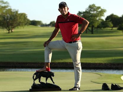 Pablo Larrazabal Battles Blisters To Win Alfred Dunhill Championship
