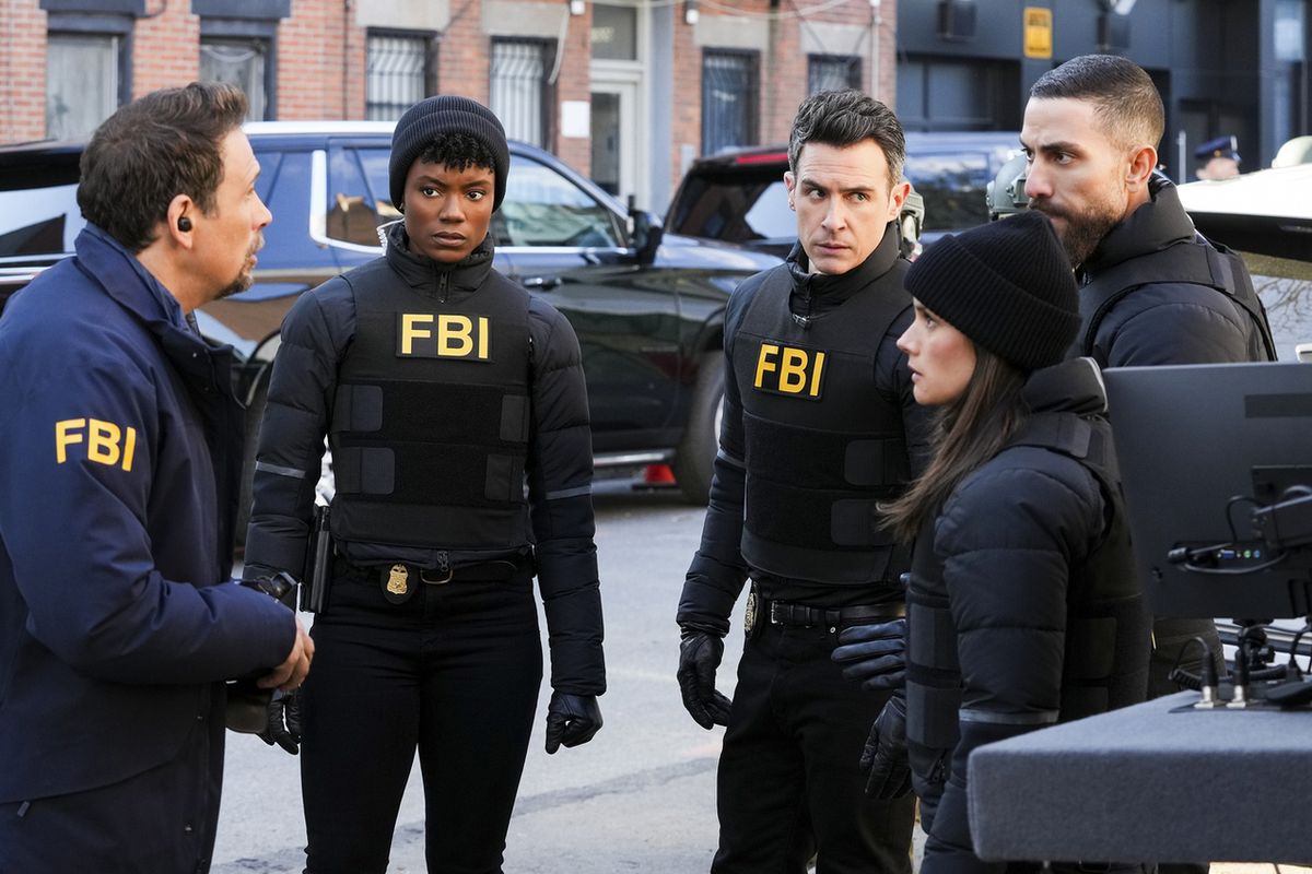 First Looks At New FBI Episode Reveal The Team Ready For Action ...