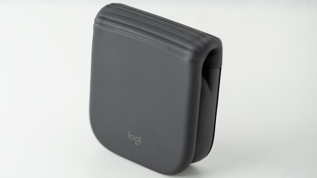 Logitech Mobi Fold travel mouse