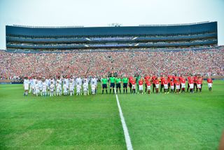 Manchester United and Real Madrid line up ahead of a friendly in Michigan in 2014.