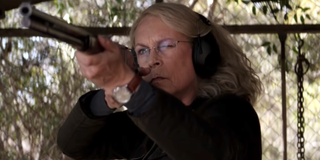 jamie lee curtis as laurie strodes halloween 2018