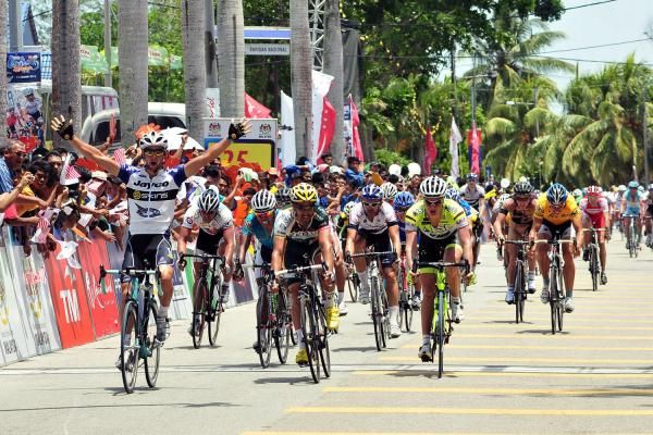 Michael Matthews (Team Jayco - Skins) wins again