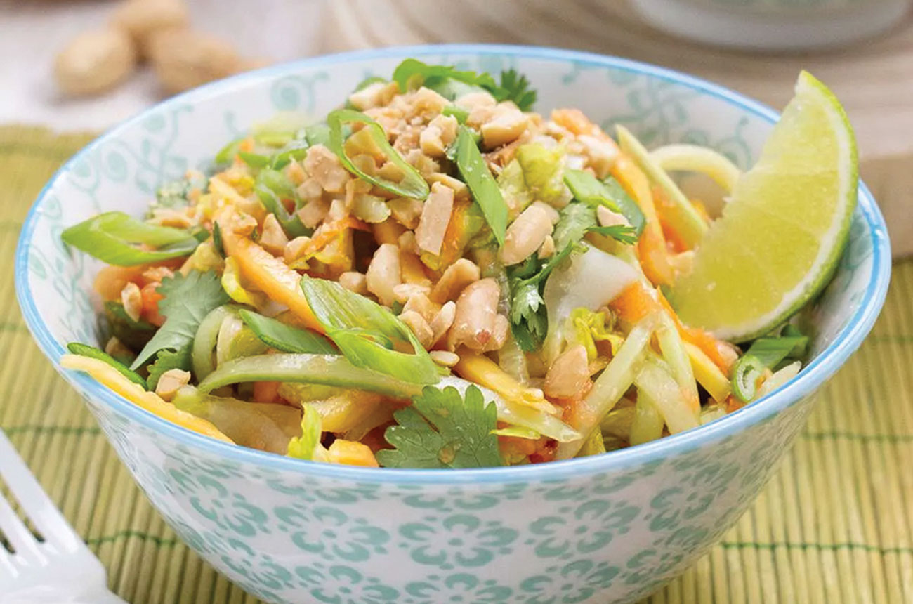 Vietnamese greenpapaya salad