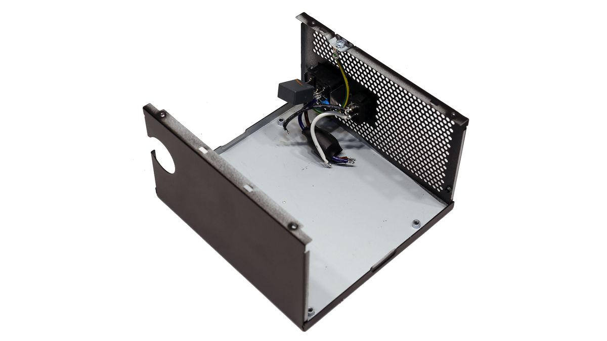 XPG Pylon 650